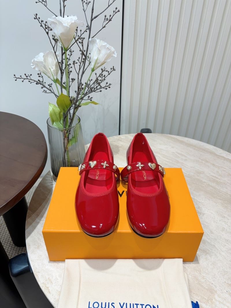 Louis Vuitton Flat Shoes